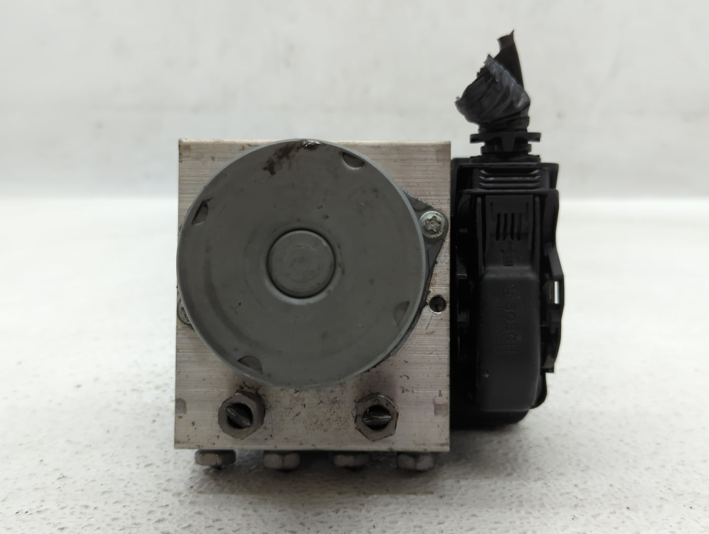 2018 Chevrolet Cruze ABS Pump Control Module Replacement P/N:39126644 39120571, 39120572 Fits OEM Used Auto Parts - Oemuseda