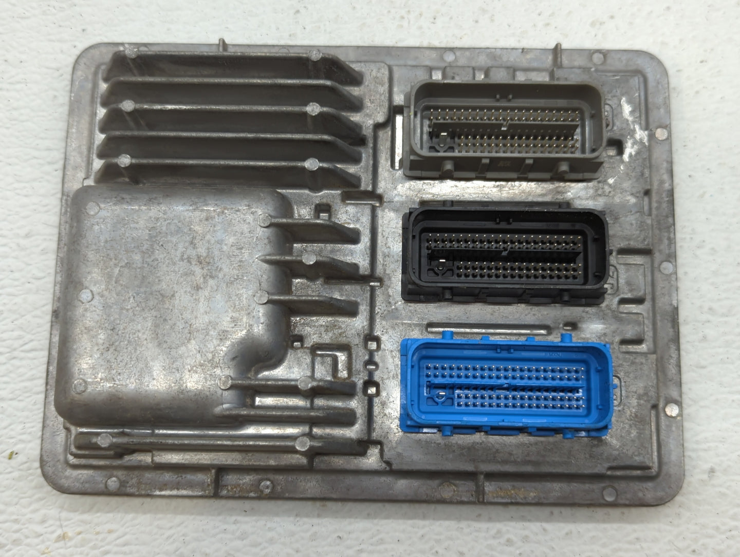2017-2019 Chevrolet Cruze PCM Engine Control Computer ECU ECM PCU OEM P/N:12692812 Fits Fits 2017 2018 2019 2020 2021 2022 O