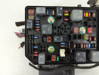 2018 Chevrolet Cruze Fusebox Fuse Box Panel Relay Module P/N:39049563 Fits OEM Used Auto Parts - Oemusedautoparts1.com