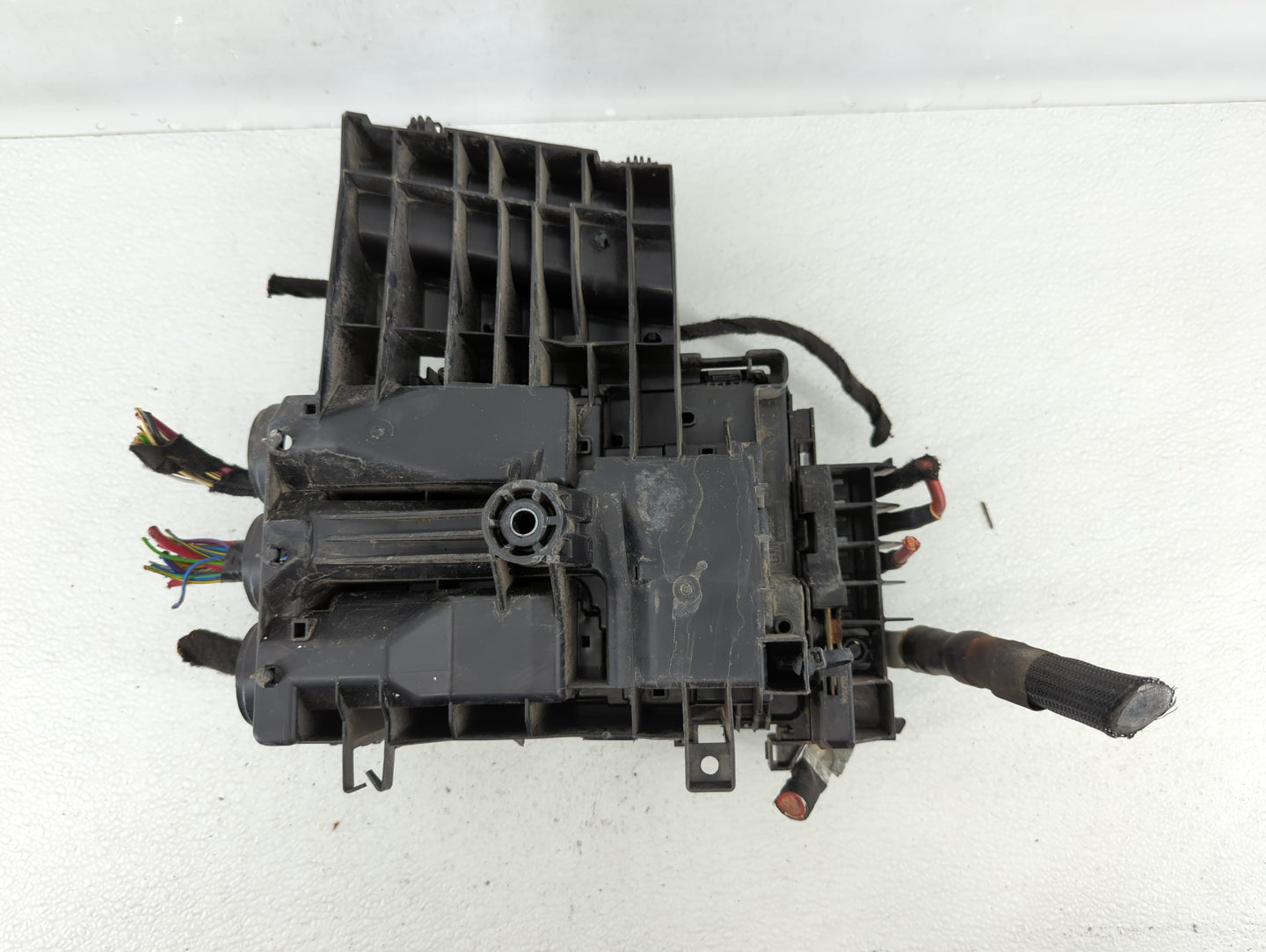2018 Chevrolet Cruze Fusebox Fuse Box Panel Relay Module P/N:39049563 Fits OEM Used Auto Parts - Oemusedautoparts1.com