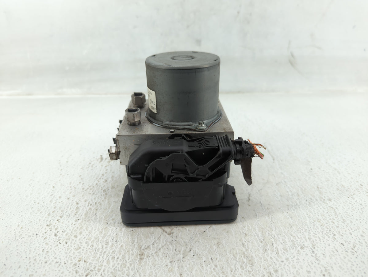 2018 Chevrolet Cruze Anti-Lock Brake ABS Pump Module Actuator OEM P/N:065055766 Fits OEM Used Auto Parts - Oemusedautoparts1
