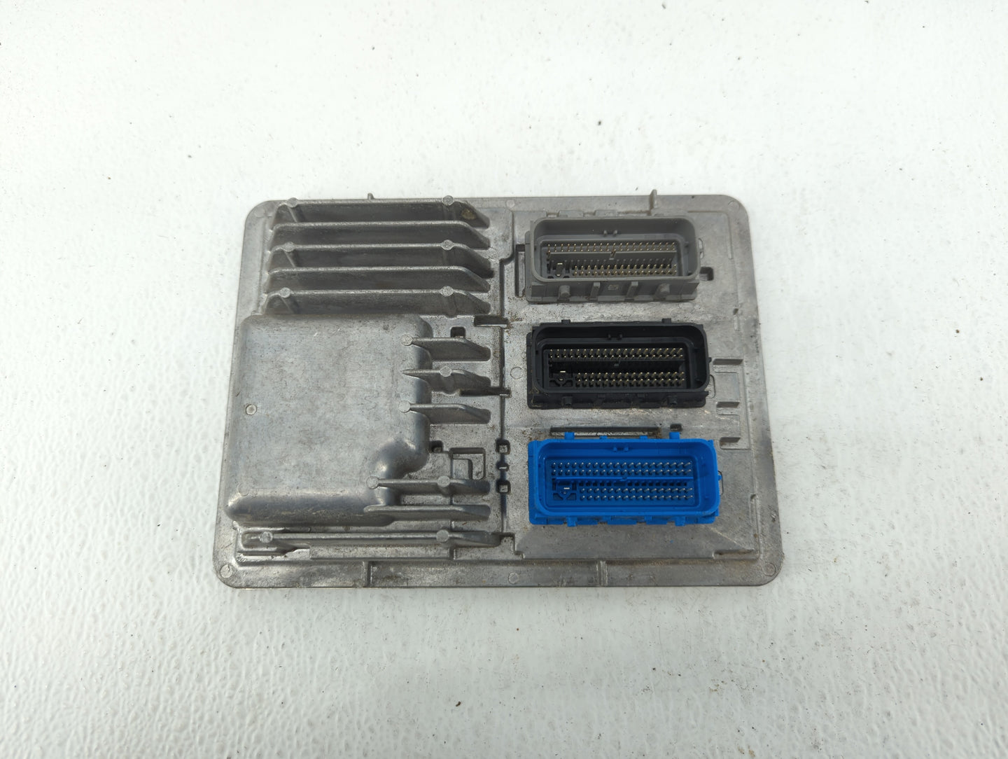 2017-2019 Chevrolet Cruze PCM Engine Control Computer ECU ECM PCU OEM P/N:12692812 Fits Fits 2017 2018 2019 2020 2021 2022 O