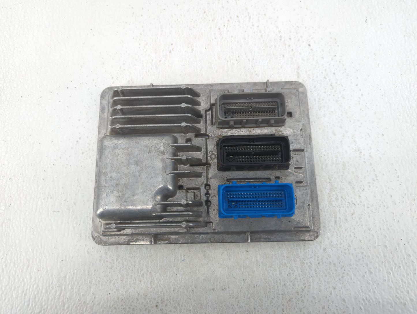 2017-2019 Chevrolet Cruze PCM Engine Control Computer ECU ECM PCU OEM P/N:12683660 Fits Fits 2017 2018 2019 2020 2021 2022 O