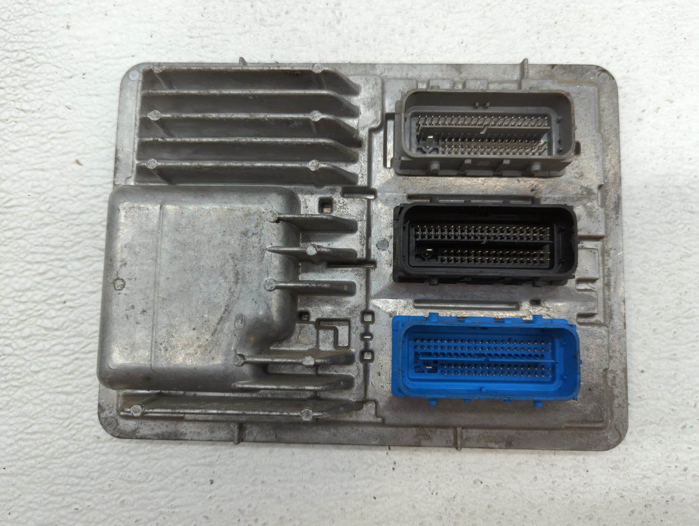 2017-2019 Chevrolet Cruze PCM Engine Control Computer ECU ECM PCU OEM P/N:12692812 Fits Fits 2017 2018 2019 2020 2021 2022 O