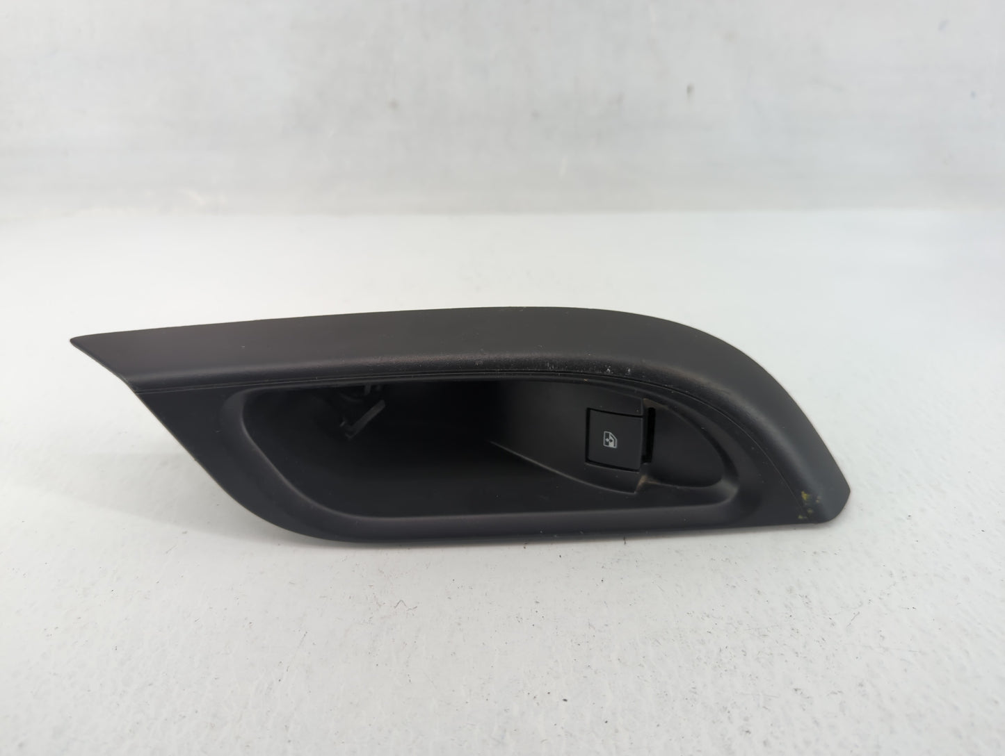 2016-2019 Chevrolet Cruze Master Power Window Switch Replacement Driver Side Left P/N:13423091 Fits OEM Used Auto Parts - Oe