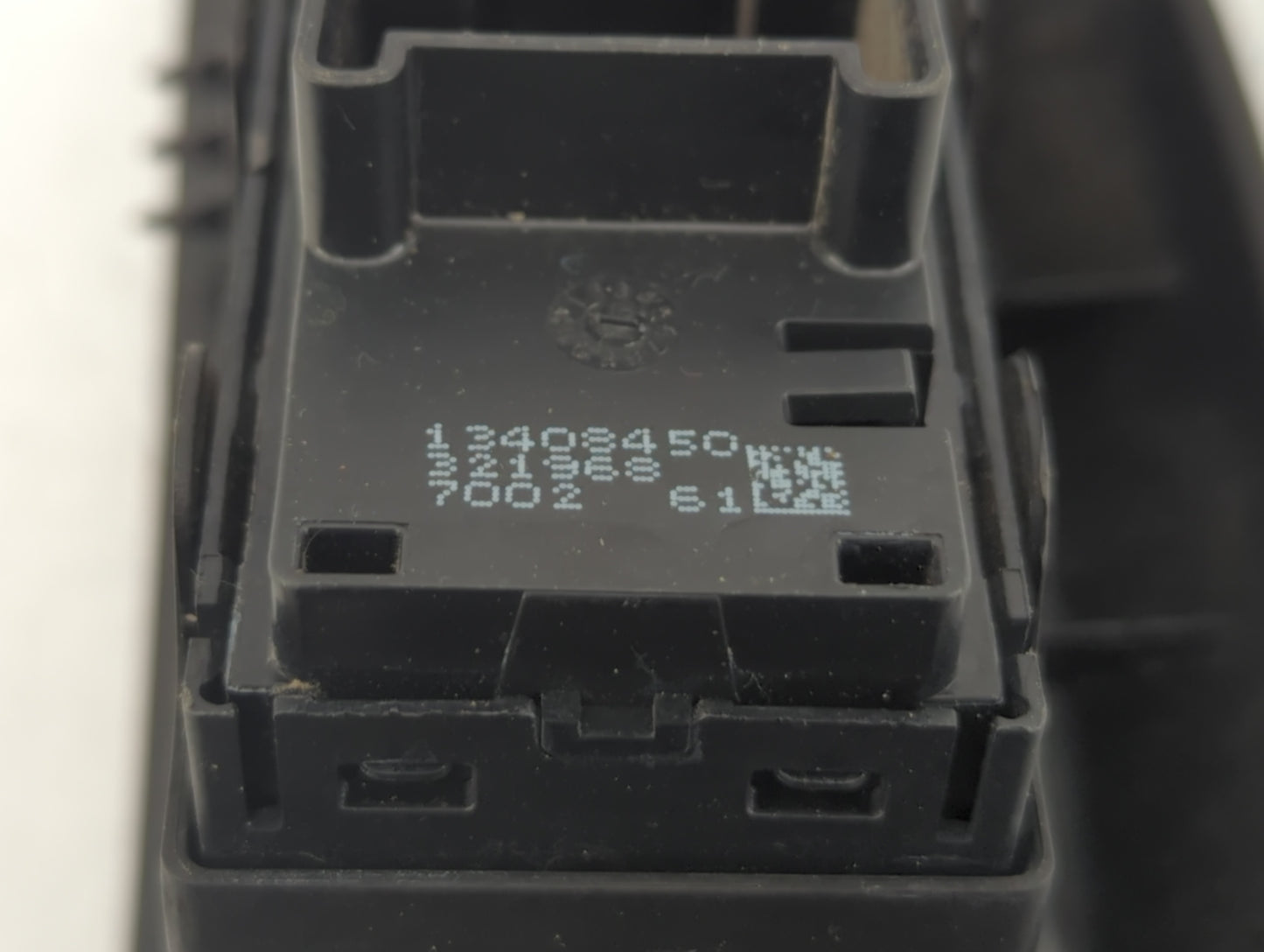 2016-2019 Chevrolet Cruze Master Power Window Switch Replacement Driver Side Left P/N:13423091 Fits OEM Used Auto Parts - Oe