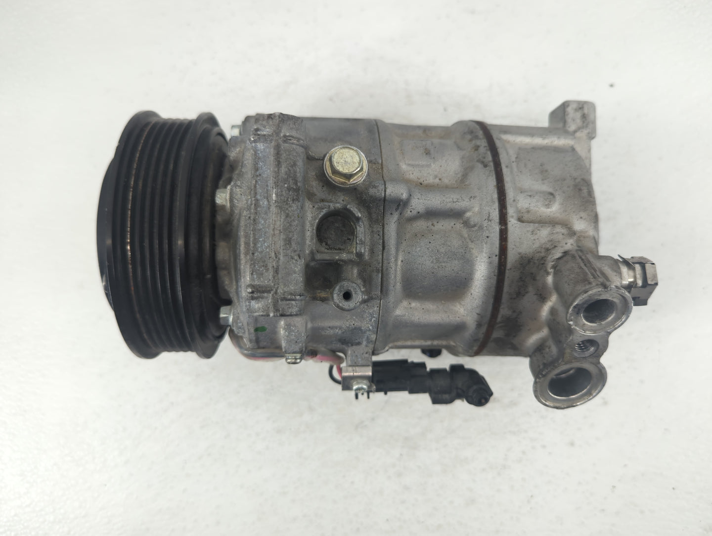 2018-2018 Chevrolet Cruze Air Conditioning A/c Ac Compressor Oem - Oemusedautoparts1.com