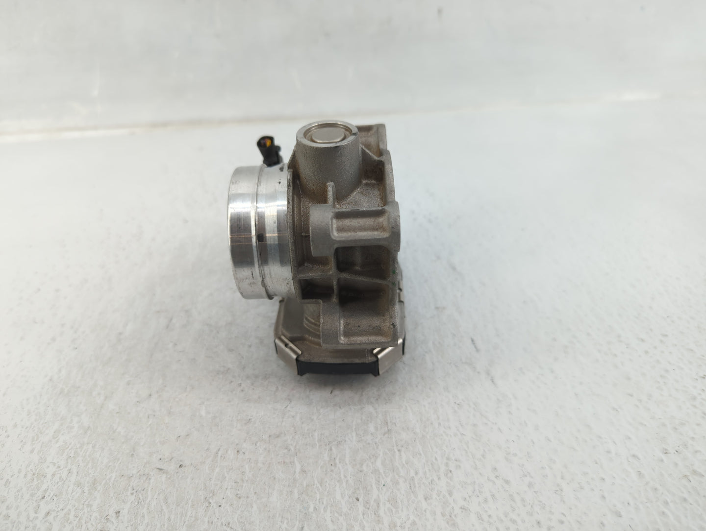 2018 Chevrolet Cruze Throttle Body P/N:1 12671379AA Fits OEM Used Auto Parts - Oemusedautoparts1.com