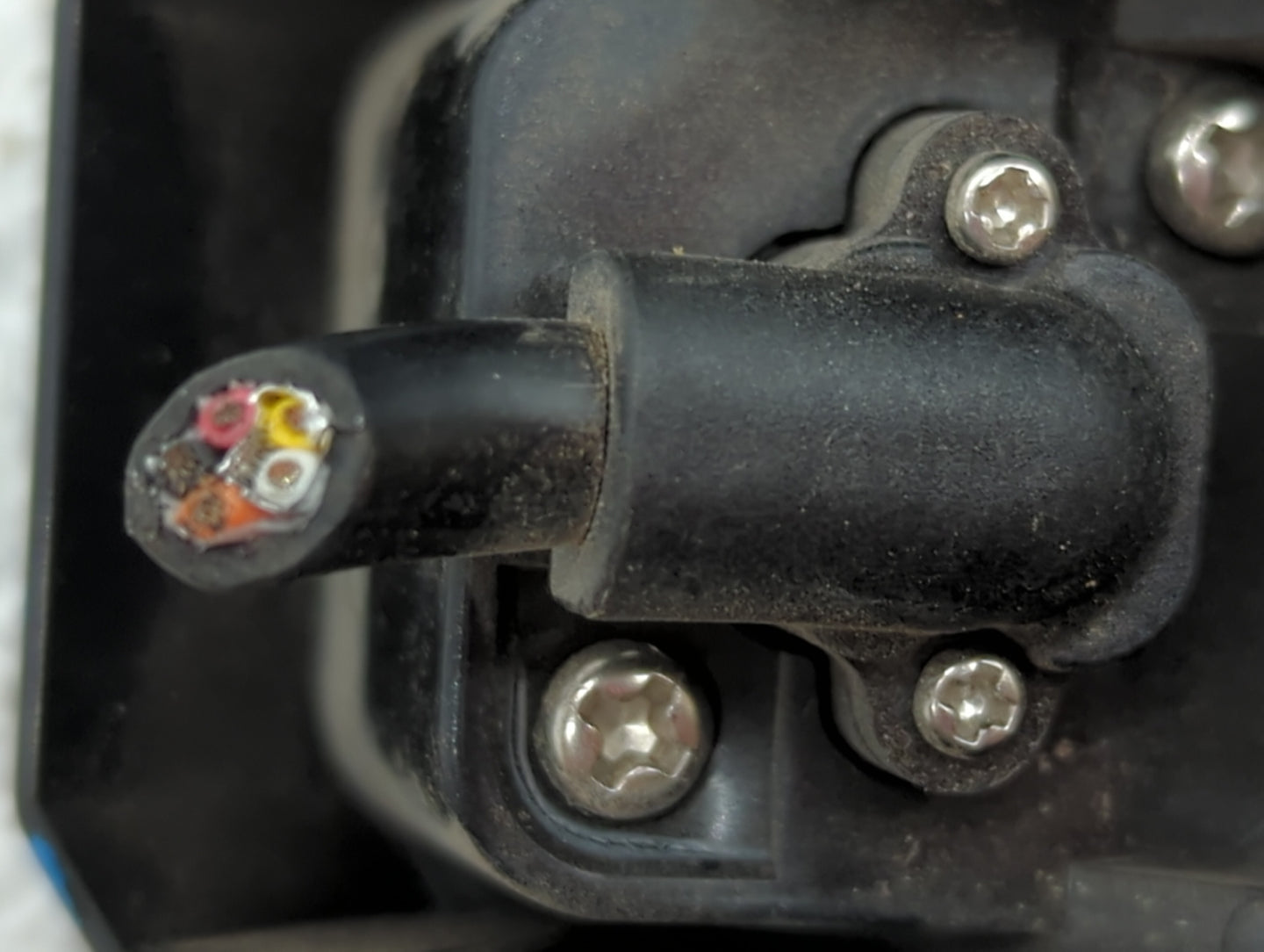 2017-2019 Chevrolet Cruze Back Up Sensor Backup Camera Black - Oemusedautoparts1.com