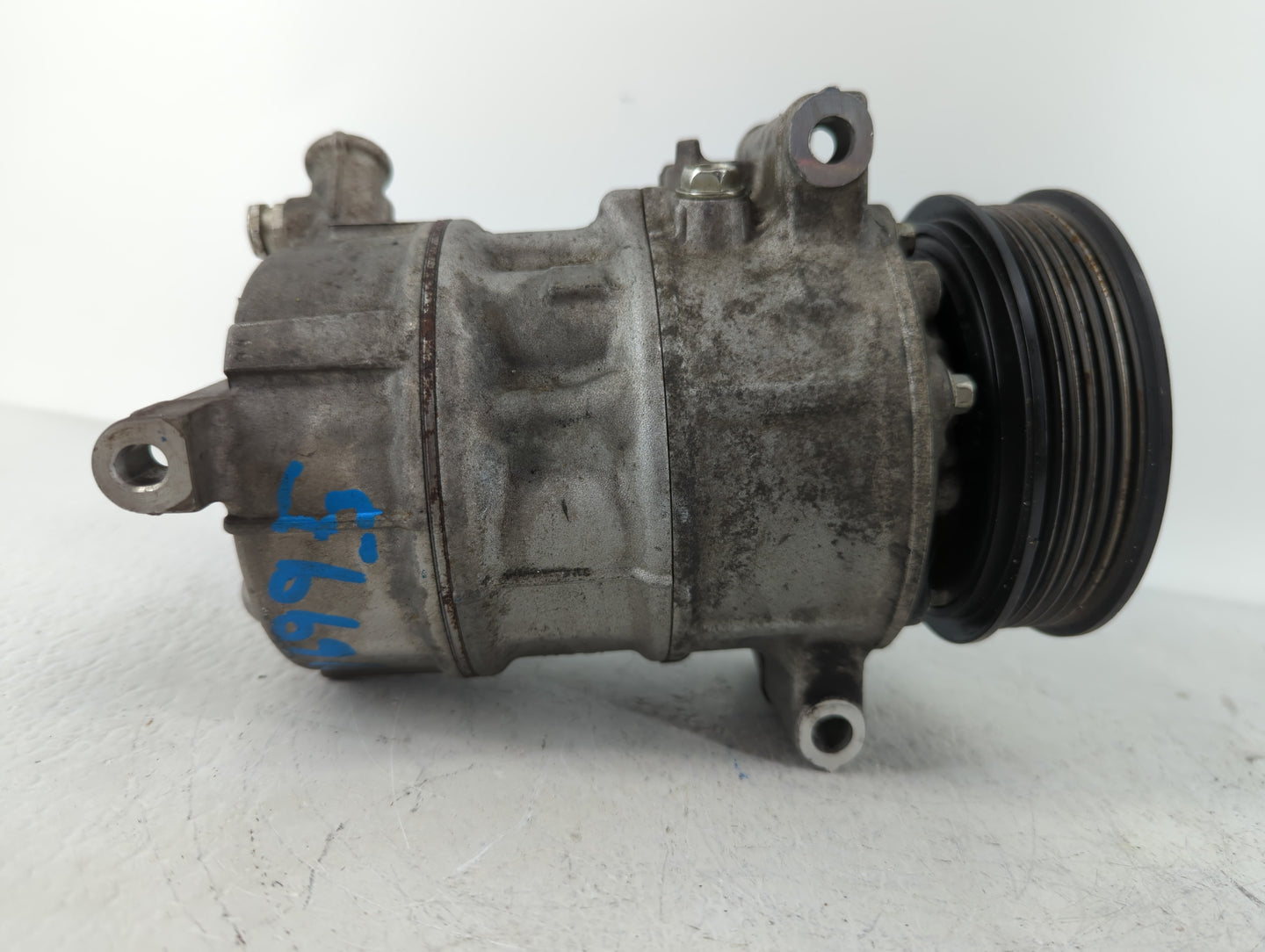 2018-2018 Chevrolet Cruze Air Conditioning A/c Ac Compressor Oem - Oemusedautoparts1.com