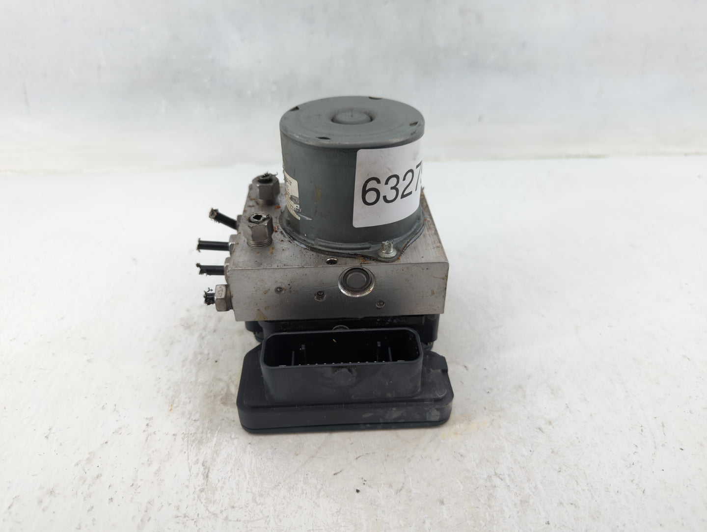 2018 Chevrolet Cruze ABS Pump Control Module Replacement P/N:065055766 Fits OEM Used Auto Parts - Oemusedautoparts1.com