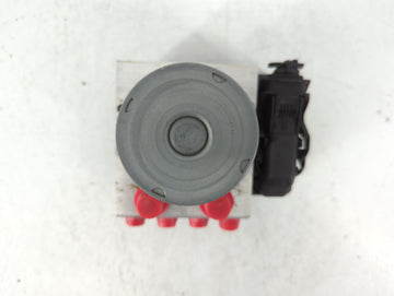 2018 Chevrolet Cruze ABS Pump Control Module Replacement P/N:174028 170828, 269 827 Fits OEM Used Auto Parts