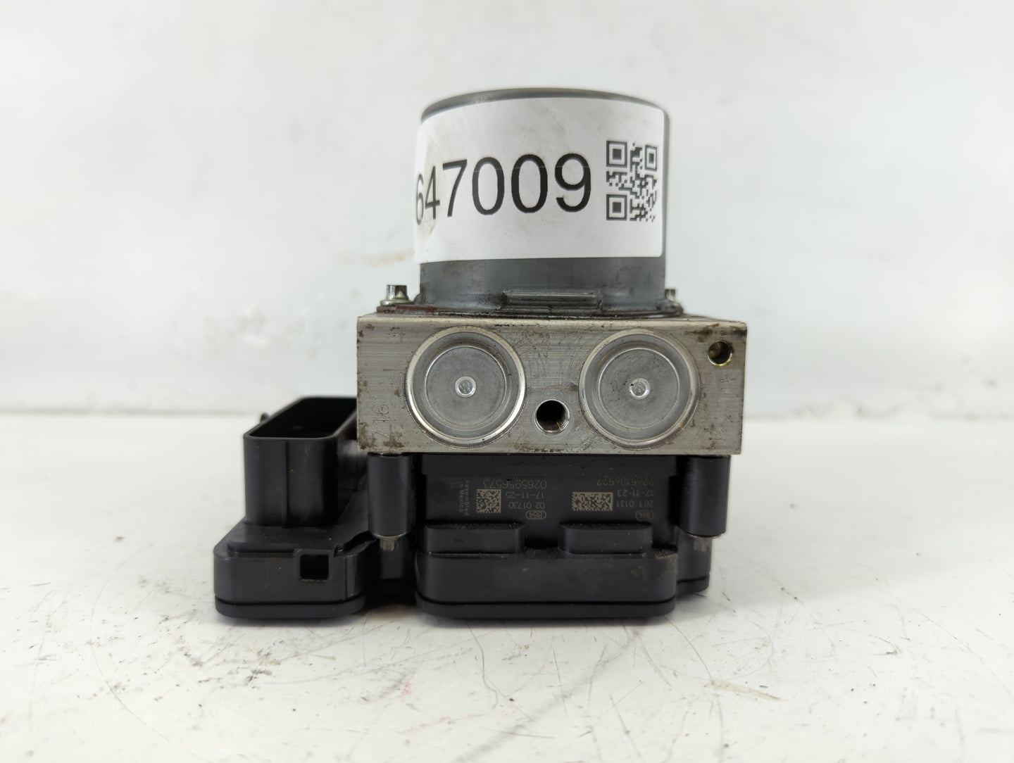 2018 Chevrolet Cruze ABS Pump Control Module Replacement P/N:3912 0572 Fits OEM Used Auto Parts - Oemusedautoparts1.com