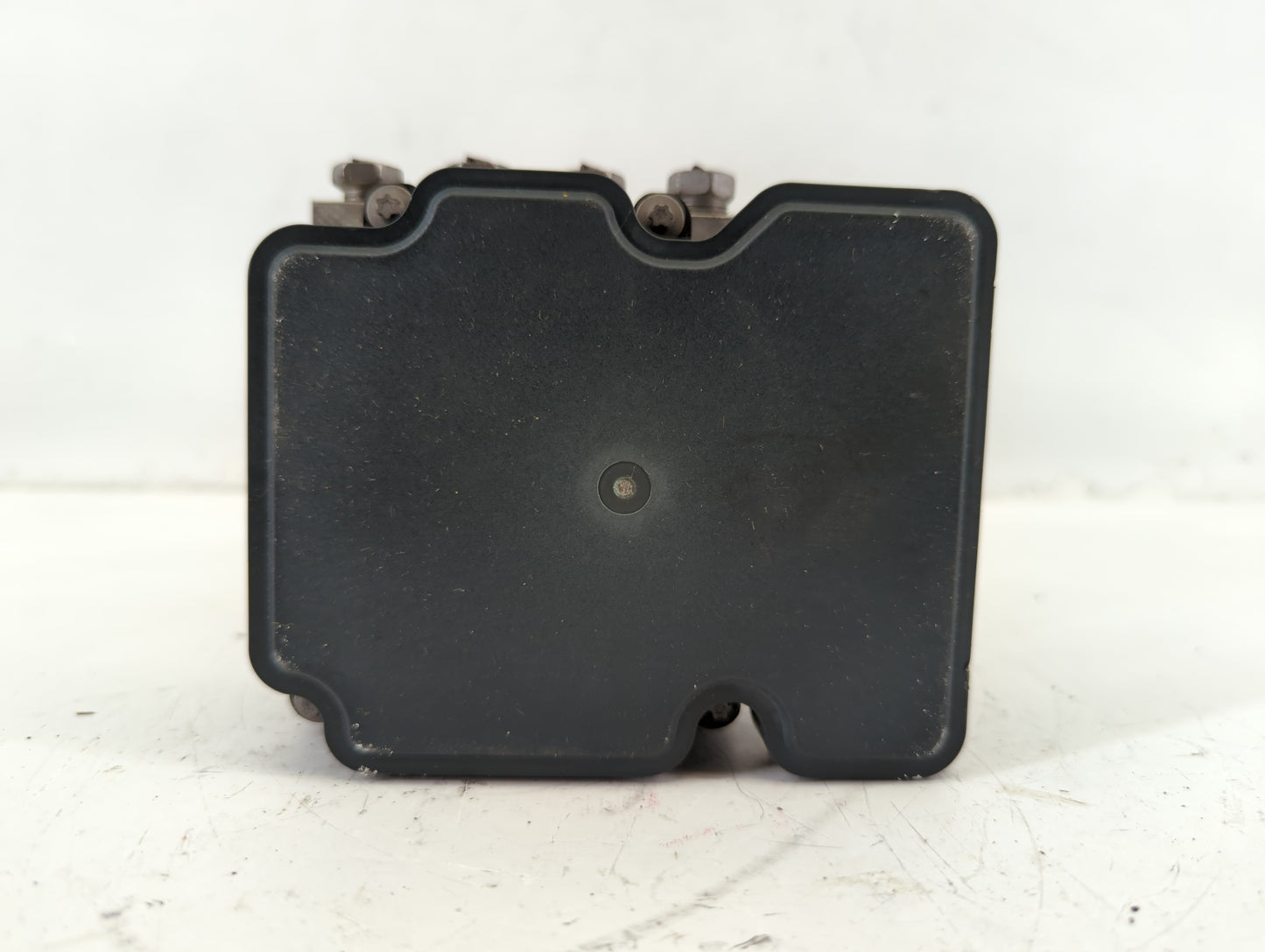 2018 Chevrolet Cruze ABS Pump Control Module Replacement P/N:3912 0572 Fits OEM Used Auto Parts - Oemusedautoparts1.com