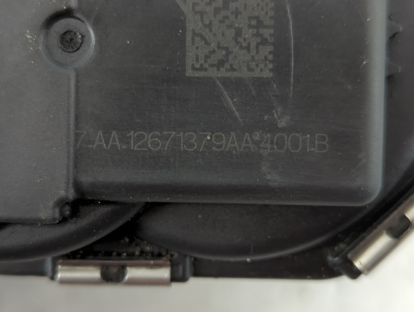 2017-2019 Chevrolet Cruze Throttle Body P/N:12671379AA Fits Fits 2016 2017 2018 2019 2020 2021 2022 OEM Used Auto Parts - Oe