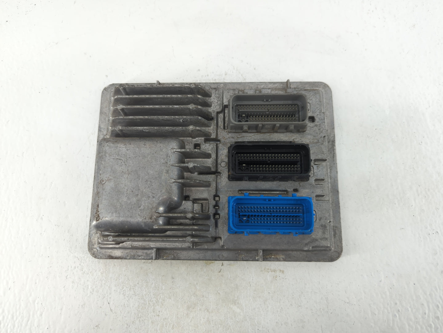 2017-2019 Chevrolet Cruze PCM Engine Control Computer ECU ECM PCU OEM P/N:12692812 Fits Fits 2017 2018 2019 2020 2021 2022 O