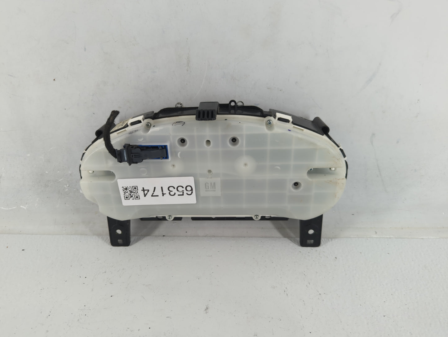 2017-2018 Chevrolet Cruze Instrument Cluster Speedometer Gauges P/N:42668707 812372274 Fits Fits 2017 2018 OEM Used Auto Par