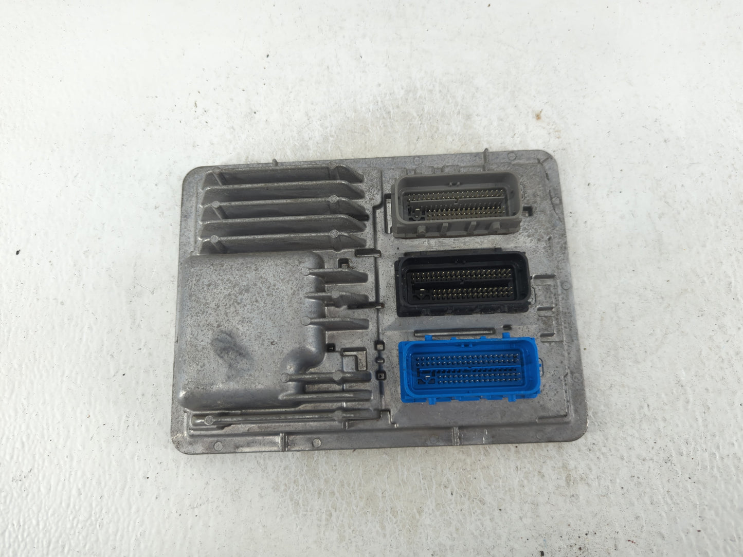 2017-2019 Chevrolet Cruze PCM Engine Control Computer ECU ECM PCU OEM P/N:12683660 Fits Fits 2017 2018 2019 2020 2021 2022 O