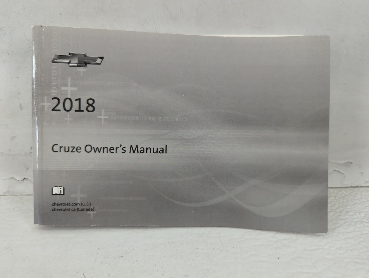 2018 Chevrolet Cruze Owners Manual Book Guide P/N:84042073 A OEM Used Auto Parts - Oemusedautoparts1.com