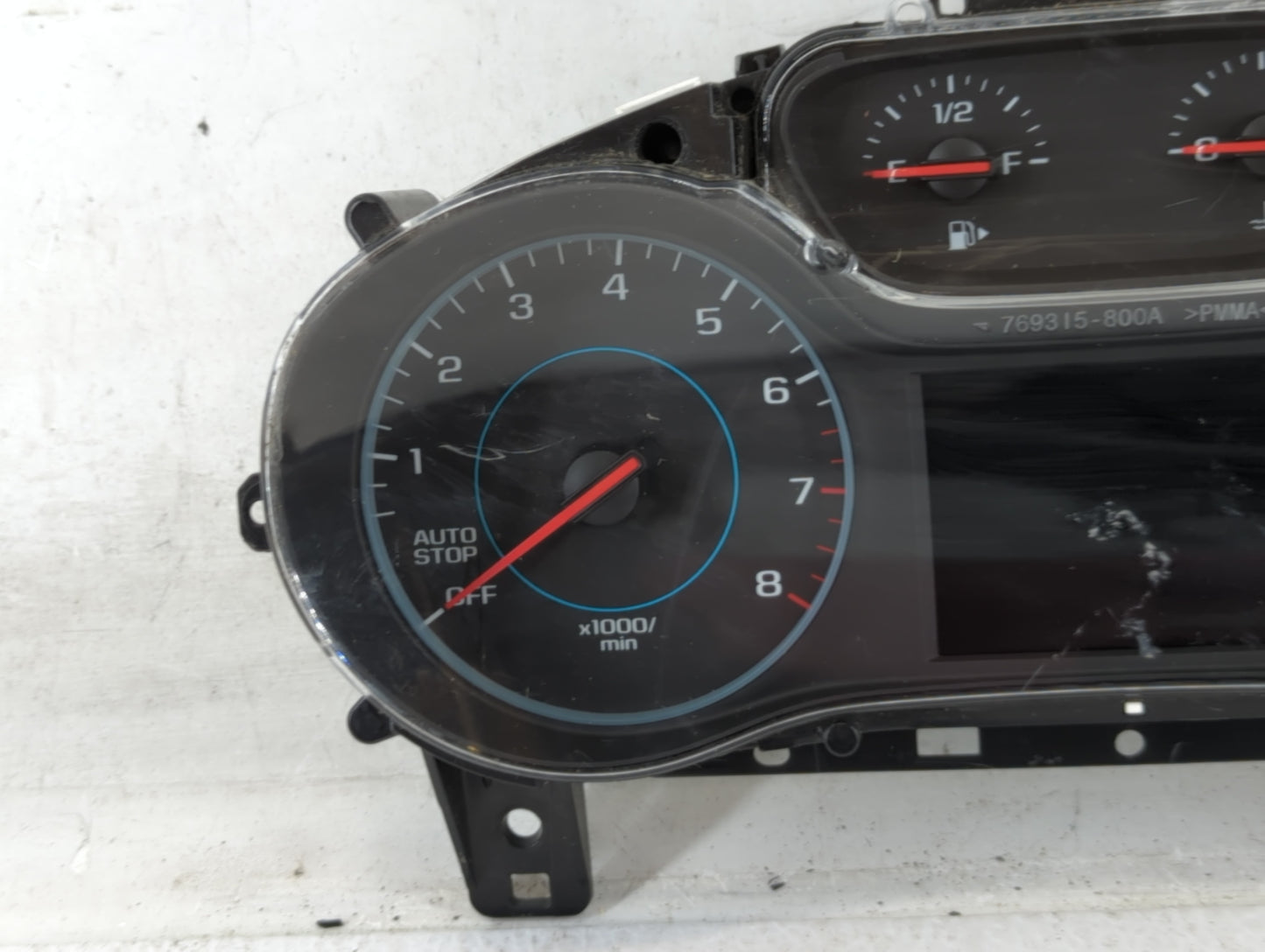 2017-2018 Chevrolet Cruze Instrument Cluster Speedometer Gauges P/N:39084636 Fits Fits 2017 2018 OEM Used Auto Parts - Oemus