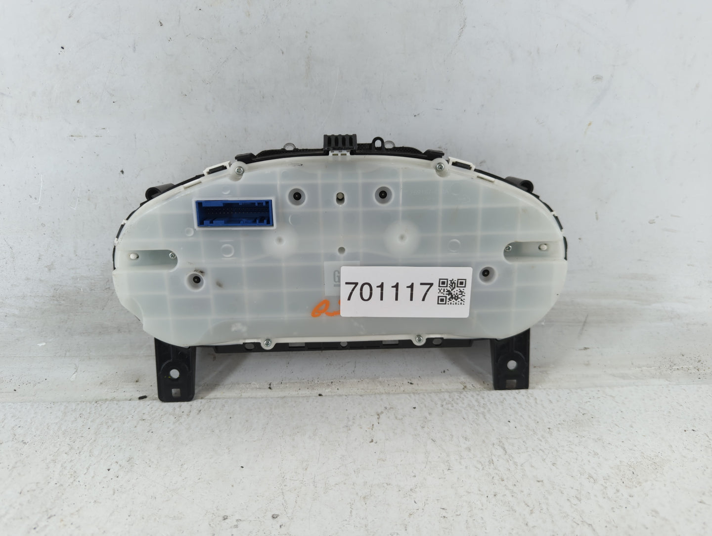 2017-2018 Chevrolet Cruze Instrument Cluster Speedometer Gauges P/N:39084636 Fits Fits 2017 2018 OEM Used Auto Parts - Oemus