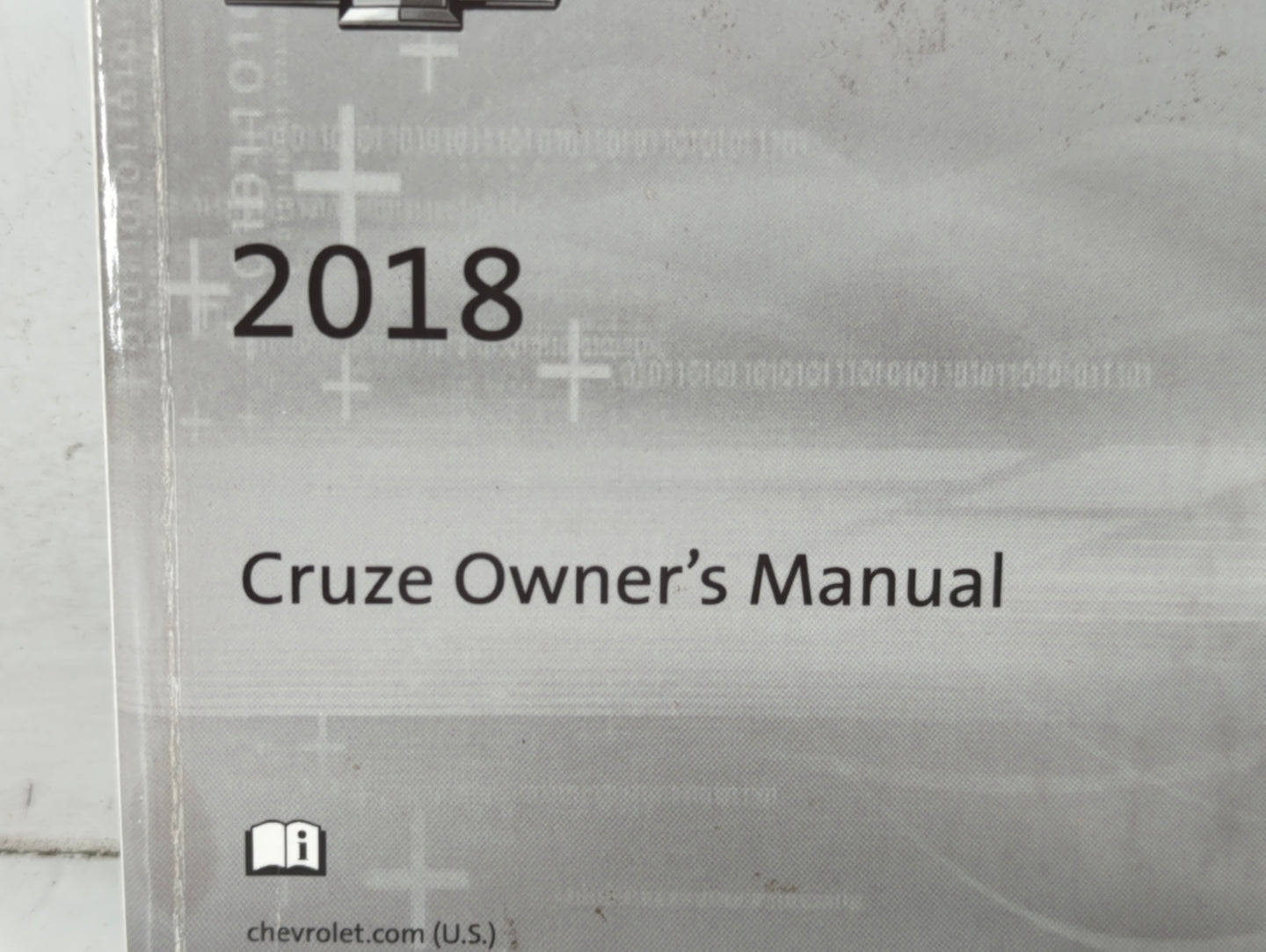 2018 Chevrolet Cruze Owners Manual Book Guide P/N:84042073 A OEM Used Auto Parts - Oemusedautoparts1.com
