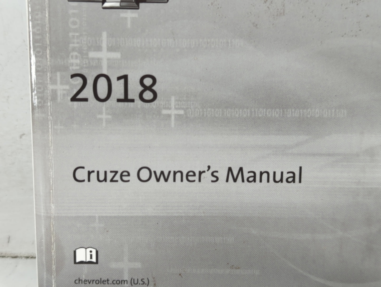 2018 Chevrolet Cruze Owners Manual Book Guide P/N:84042073 A OEM Used Auto Parts - Oemusedautoparts1.com