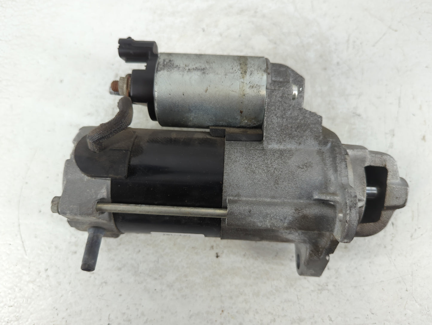 2017-2019 Chevrolet Cruze Car Starter Motor Solenoid OEM P/N:12680615 Fits Fits 2017 2018 2019 2020 2021 2022 OEM Used Auto 