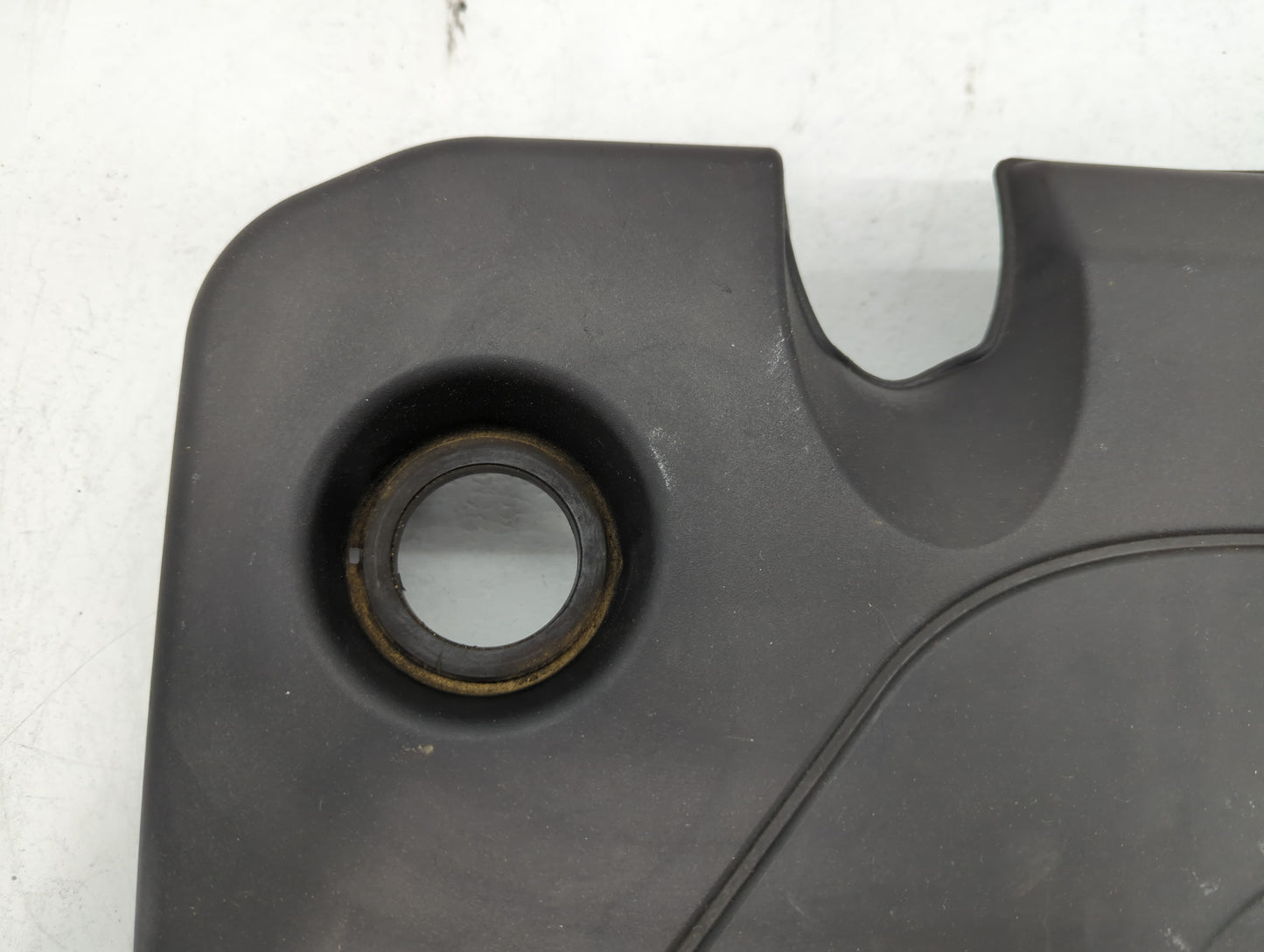 2018 Chevrolet Cruze Engine Cover - Oemusedautoparts1.com