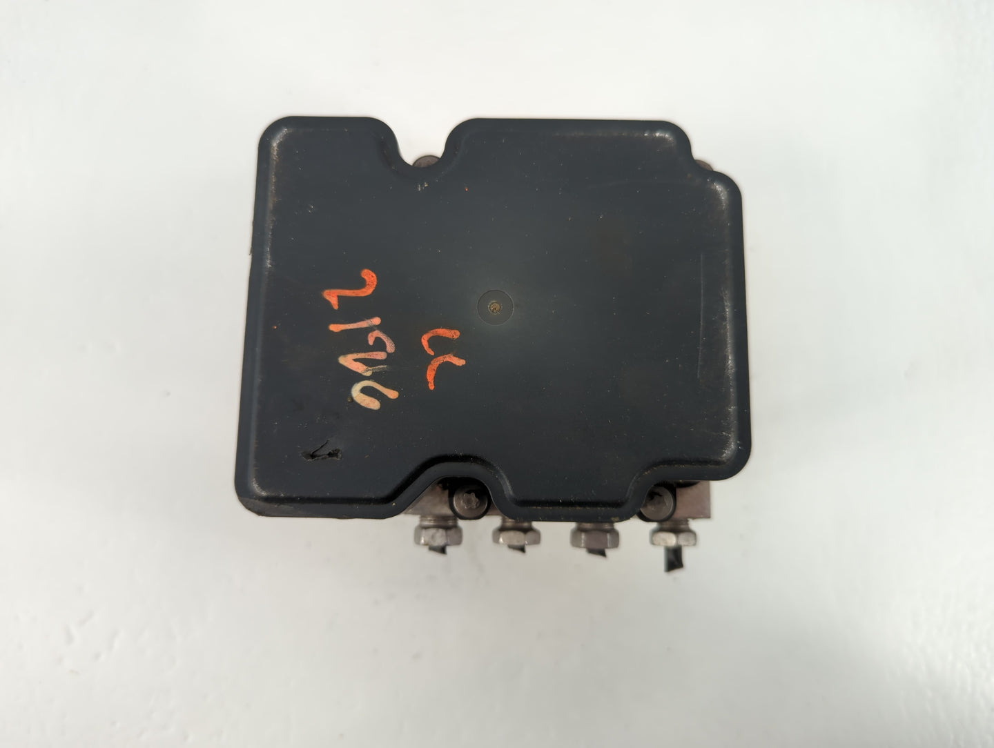 2018 Chevrolet Cruze ABS Pump Control Module Replacement P/N:39120572 Fits OEM Used Auto Parts - Oemusedautoparts1.com