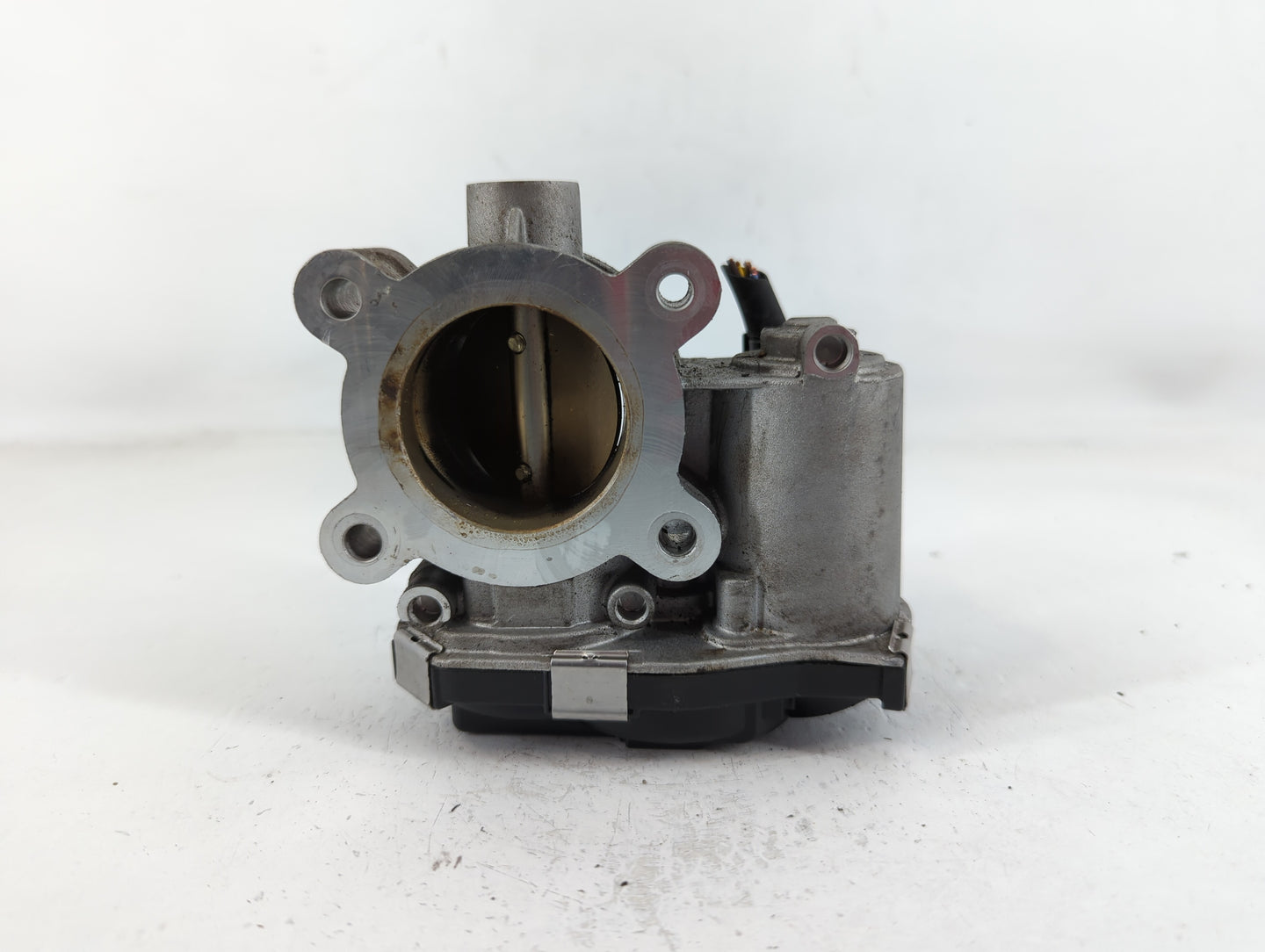 2017-2019 Chevrolet Cruze Throttle Body P/N:12671379AA Fits Fits 2016 2017 2018 2019 2020 2021 2022 OEM Used Auto Parts - Oe