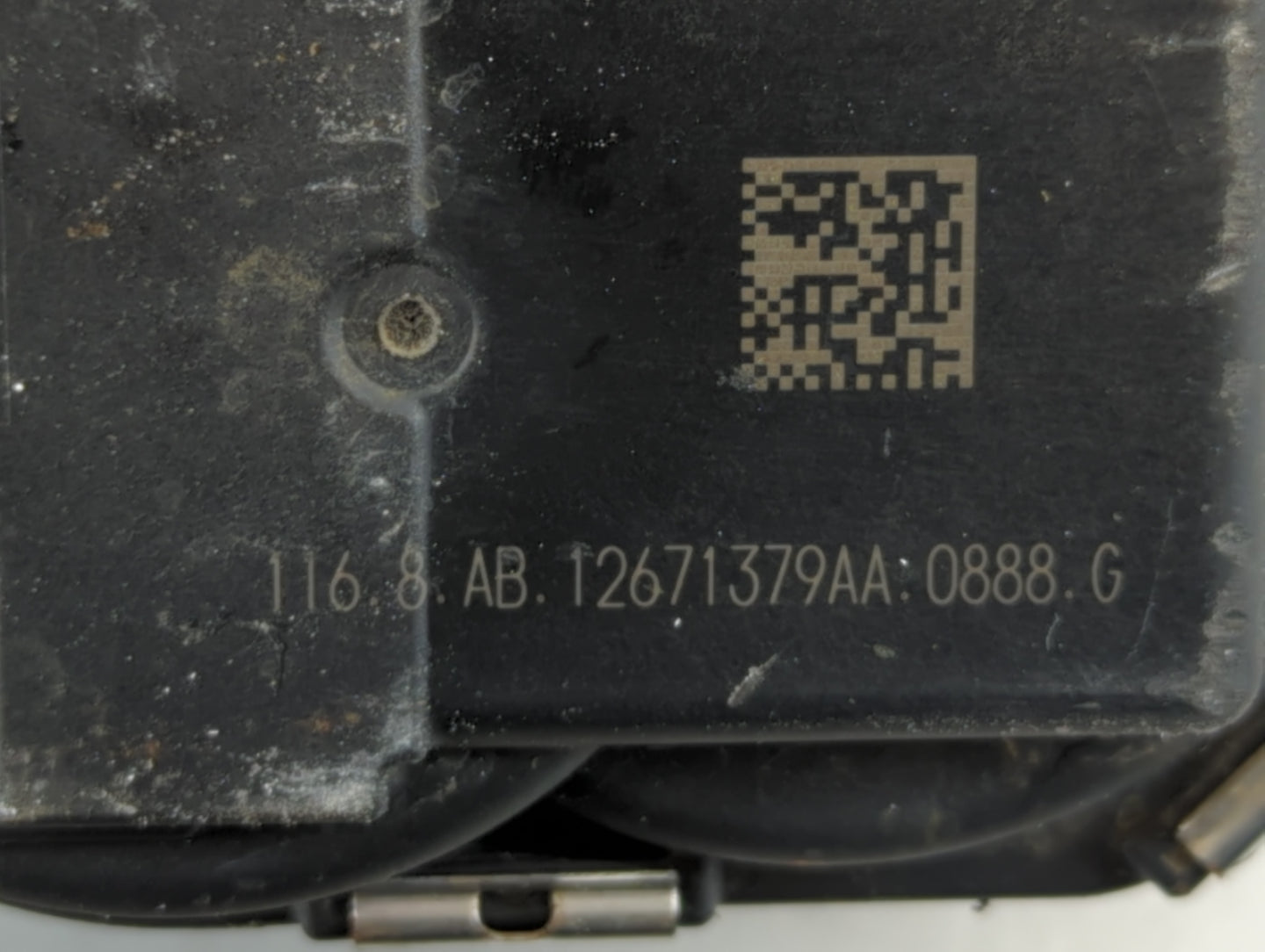 2017-2019 Chevrolet Cruze Throttle Body P/N:12671379AA Fits Fits 2016 2017 2018 2019 2020 2021 2022 OEM Used Auto Parts - Oe