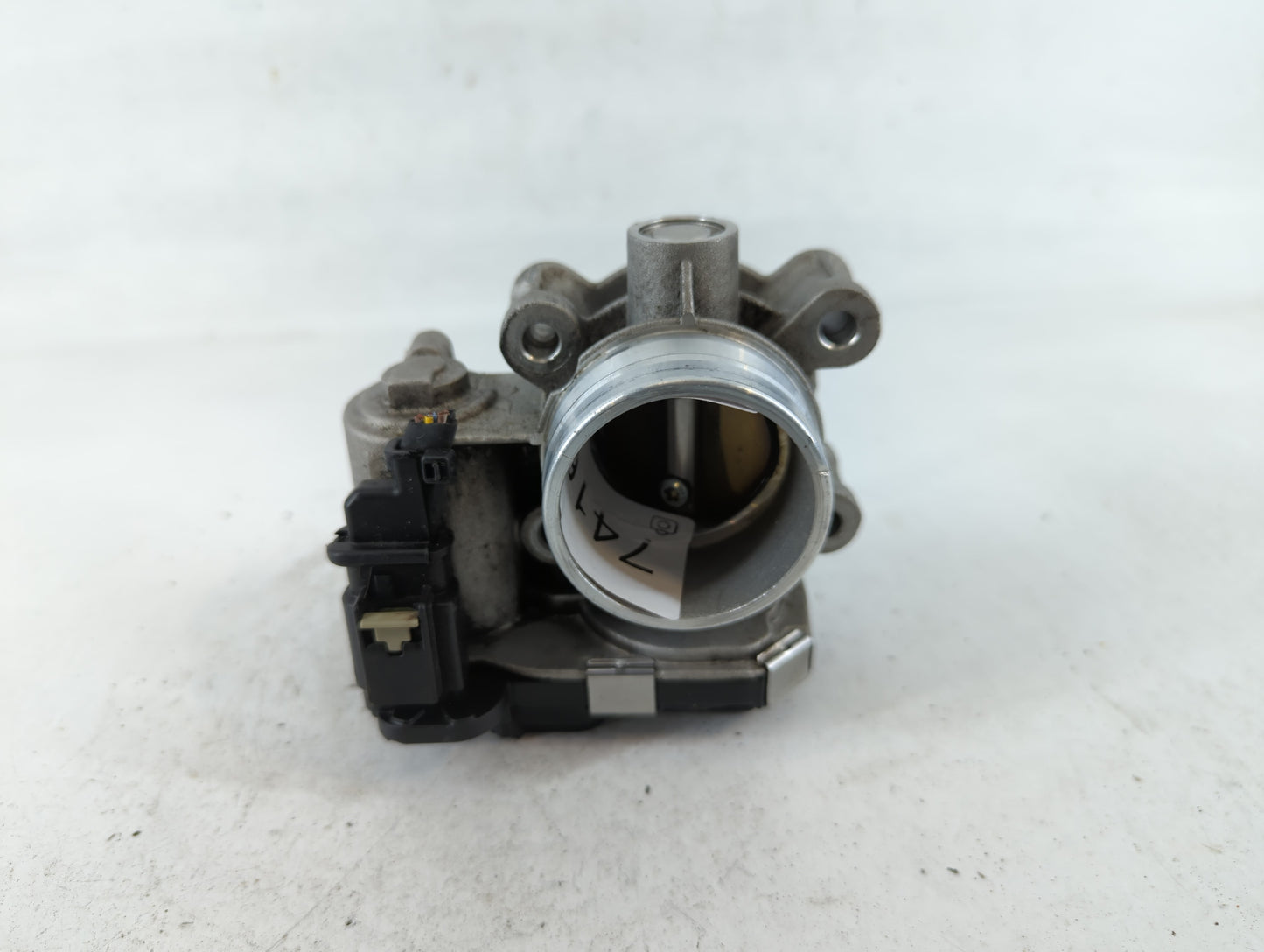 2017-2019 Chevrolet Cruze Throttle Body P/N:12671379AA Fits Fits 2016 2017 2018 2019 2020 2021 2022 OEM Used Auto Parts - Oe