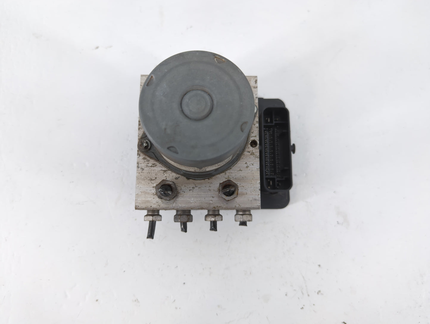2018 Chevrolet Cruze ABS Pump Control Module Replacement Fits OEM Used Auto Parts - Oemusedautoparts1.com