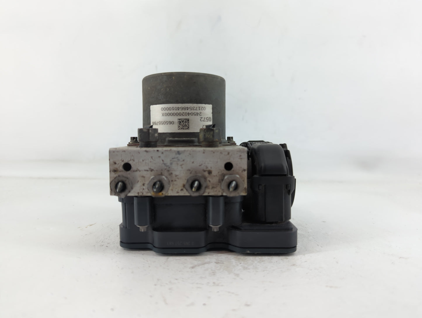 2018 Chevrolet Cruze ABS Pump Control Module Replacement P/N:065055766 Fits OEM Used Auto Parts - Oemusedautoparts1.com