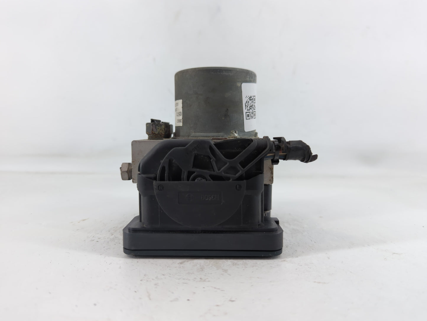 2018 Chevrolet Cruze ABS Pump Control Module Replacement P/N:065055766 Fits OEM Used Auto Parts - Oemusedautoparts1.com