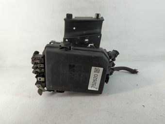 compare product 2018 Chevrolet Cruze Fusebox Fuse Box Panel Relay Module P/N:42571925 Fits OEM Used Auto Parts