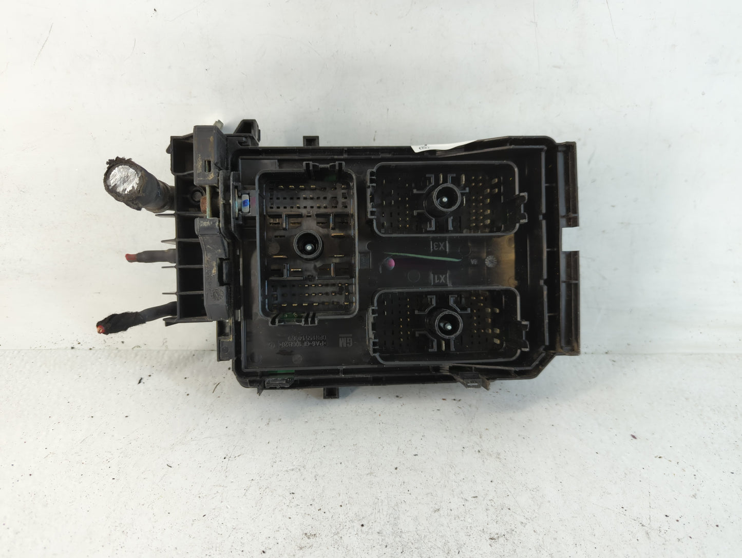 2016-2018 Chevrolet Cruze Fusebox Fuse Box Panel Relay Module P/N:42571924 Fits Fits 2016 2018 OEM Used Auto Parts - Oemused