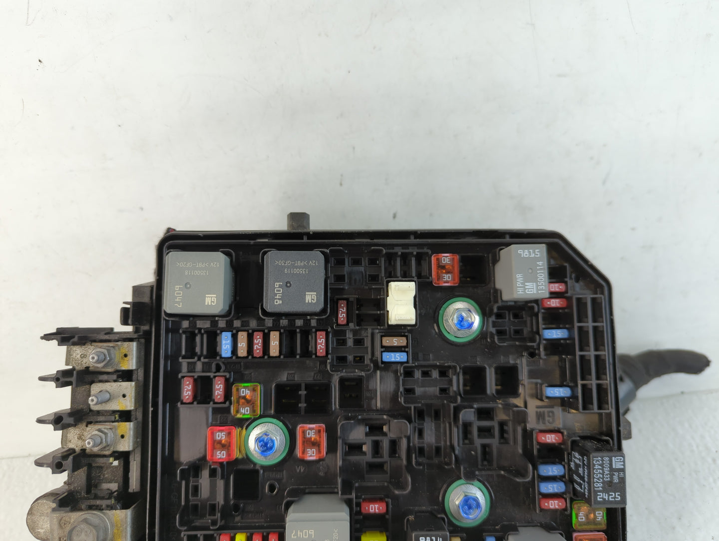 2016-2018 Chevrolet Cruze Fusebox Fuse Box Panel Relay Module P/N:42571924 Fits Fits 2016 2018 OEM Used Auto Parts - Oemused