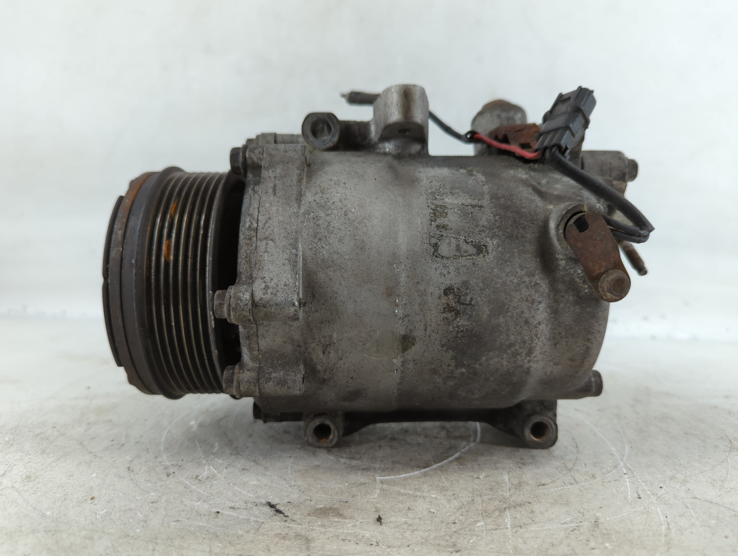2016-2018 Chevrolet Cruze Air Conditioning A/c Ac Compressor Oem - Oemusedautoparts1.com