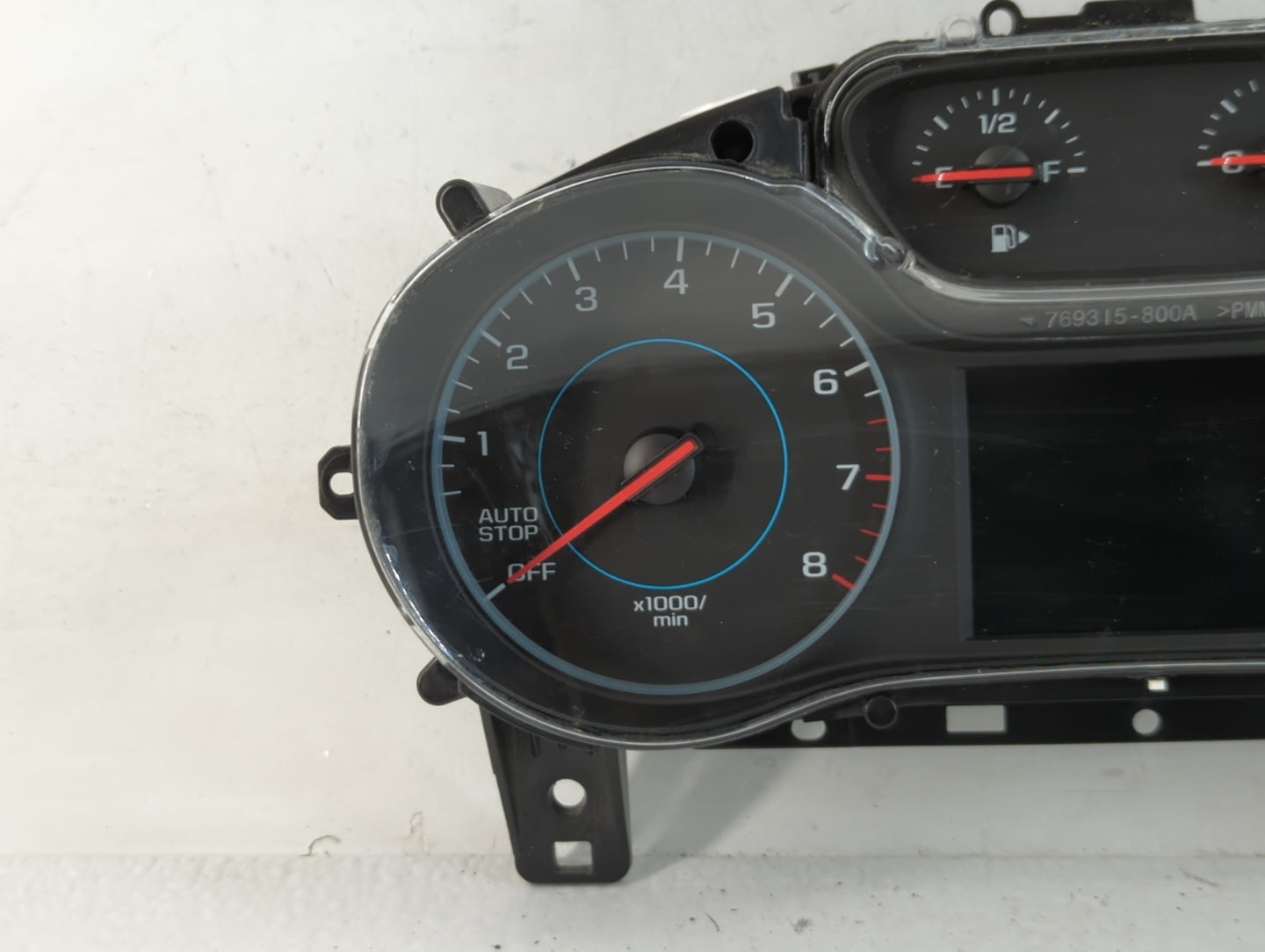 2017-2018 Chevrolet Cruze Instrument Cluster Speedometer Gauges P/N:39084636 Fits Fits 2017 2018 OEM Used Auto Parts - Oemus