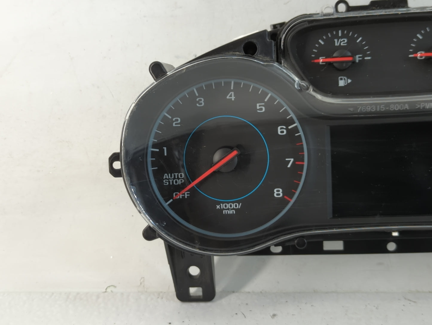 2017-2018 Chevrolet Cruze Instrument Cluster Speedometer Gauges P/N:39084636 Fits Fits 2017 2018 OEM Used Auto Parts - Oemus