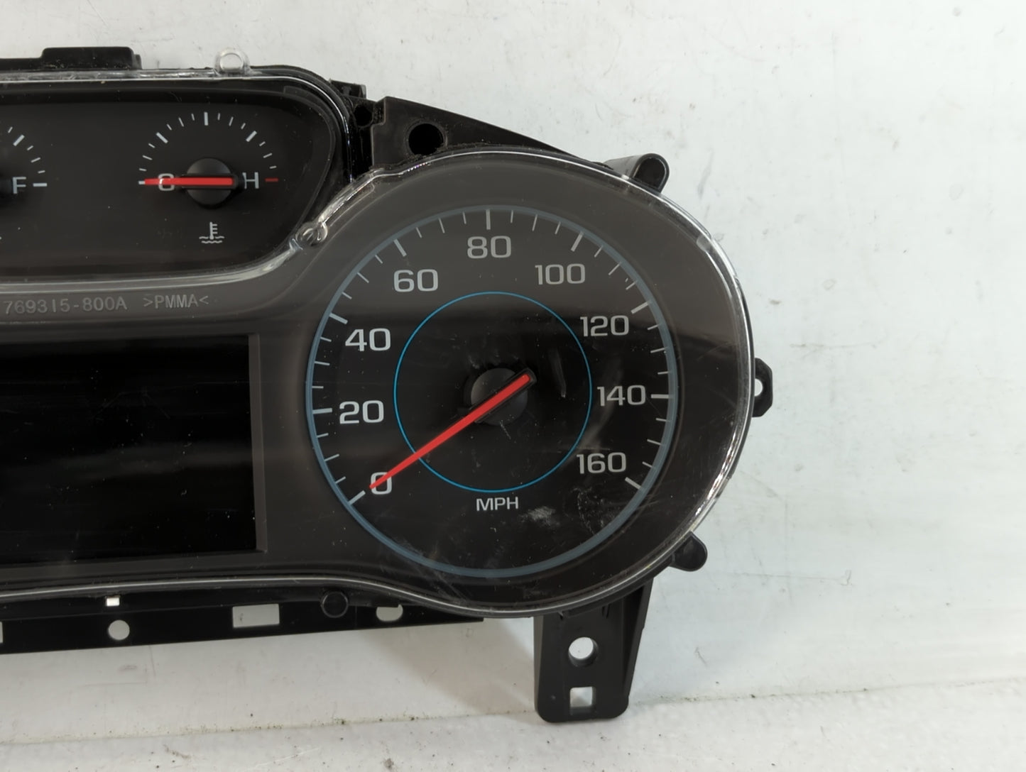 2017-2018 Chevrolet Cruze Instrument Cluster Speedometer Gauges P/N:39084636 Fits Fits 2017 2018 OEM Used Auto Parts - Oemus