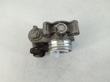 2017-2019 Chevrolet Cruze Throttle Body P/N:12671379AA Fits Fits 2016 2017 2018 2019 2020 2021 2022 OEM Used Auto Parts