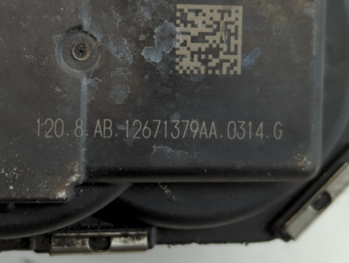 2017-2019 Chevrolet Cruze Throttle Body P/N:12671379AA Fits Fits 2016 2017 2018 2019 2020 2021 2022 OEM Used Auto Parts - Oe