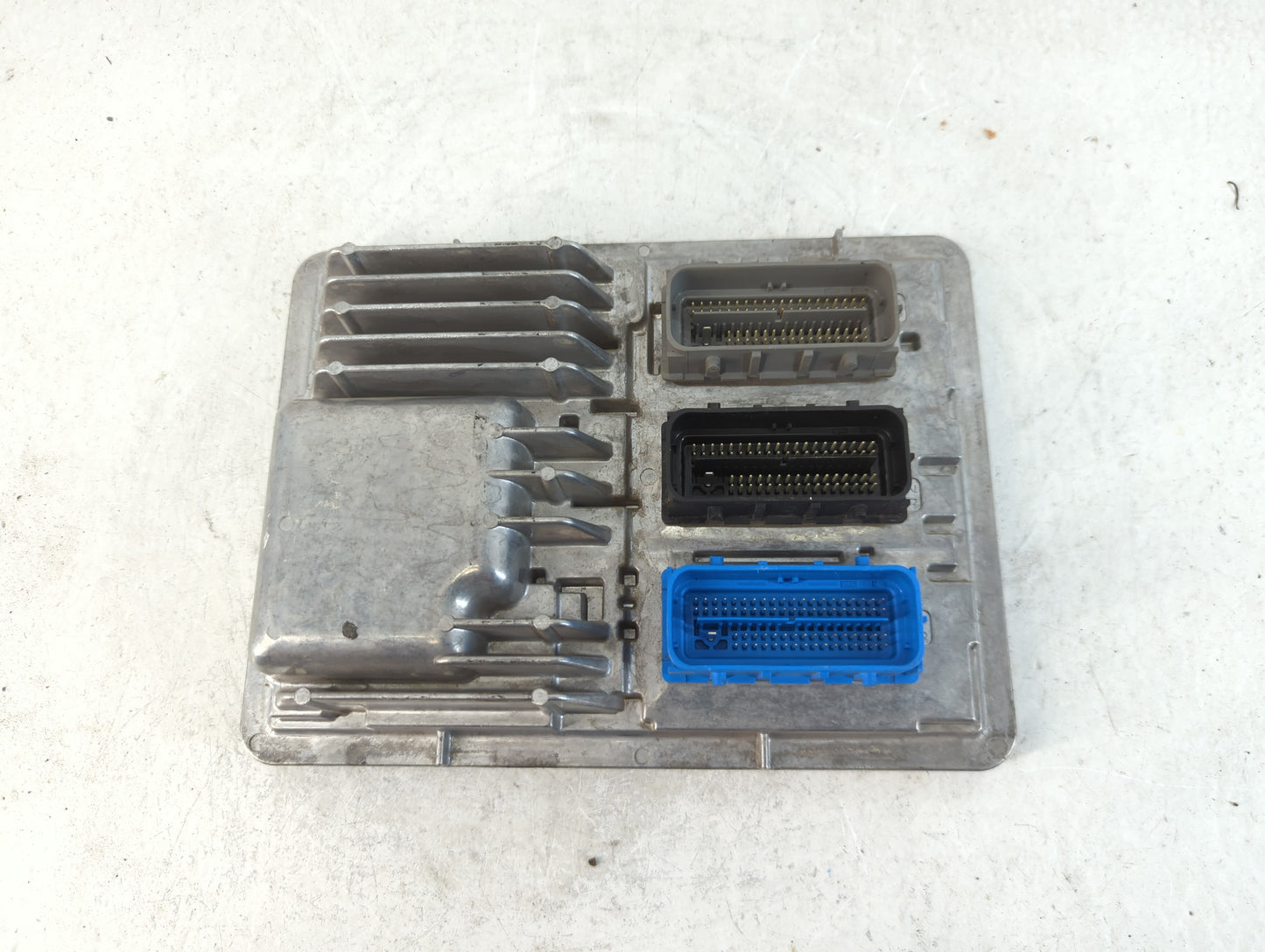 2017-2019 Chevrolet Cruze PCM Engine Control Computer ECU ECM PCU OEM P/N:12683660 Fits Fits 2017 2018 2019 2020 2021 2022 O