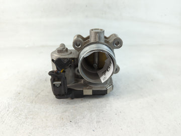 2017-2019 Chevrolet Cruze Throttle Body P/N:12671379AA Fits Fits 2016 2017 2018 2019 2020 2021 2022 OEM Used Auto Parts - Oe