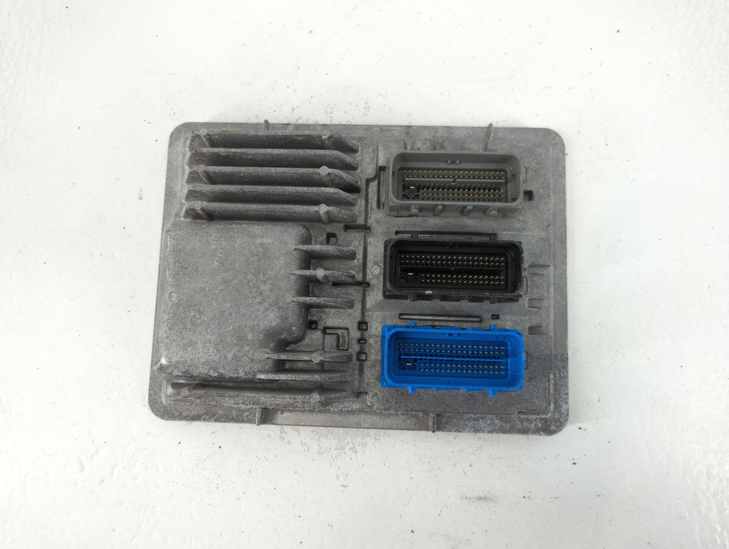 2017-2019 Chevrolet Cruze PCM Engine Control Computer ECU ECM PCU OEM P/N:12692038 Fits Fits 2017 2018 2019 2020 2021 2022 O