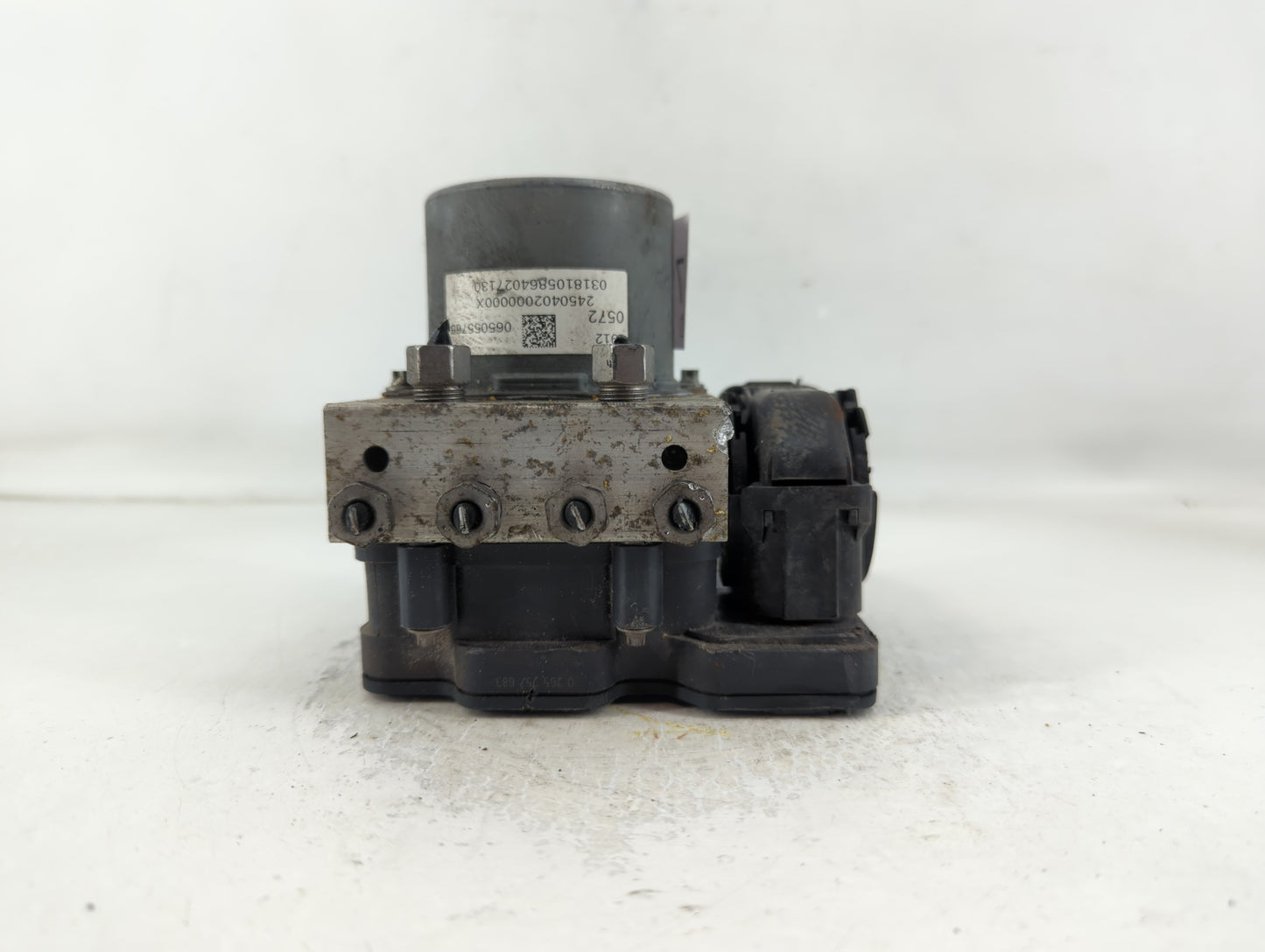 2018 Chevrolet Cruze ABS Pump Control Module Replacement P/N:39120572 Fits OEM Used Auto Parts - Oemusedautoparts1.com