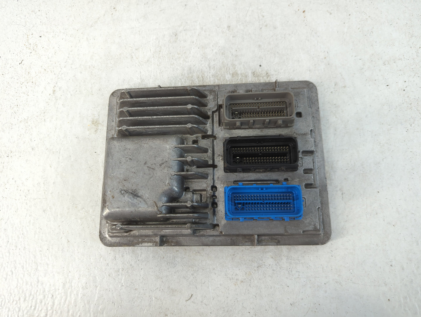 2017-2019 Chevrolet Cruze PCM Engine Control Computer ECU ECM PCU OEM P/N:12683660 Fits Fits 2017 2018 2019 2020 2021 2022 O